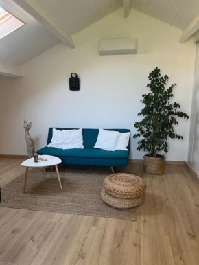 Spacieux studio 2 à 3 personnes avec parking au pied du Ventoux km Zéro